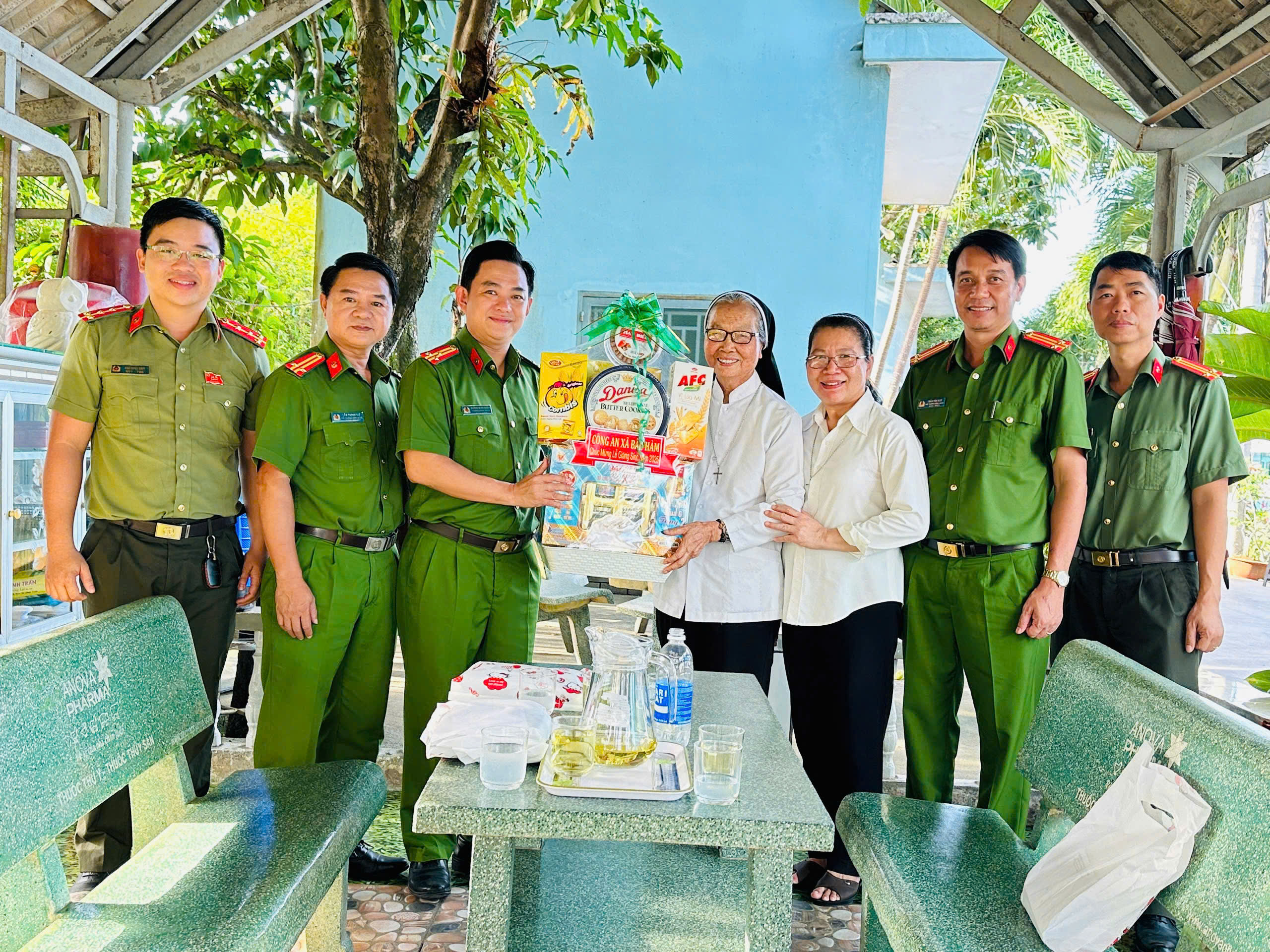 z7339032145014 3269eacb4a272e146477a298b8b9f369