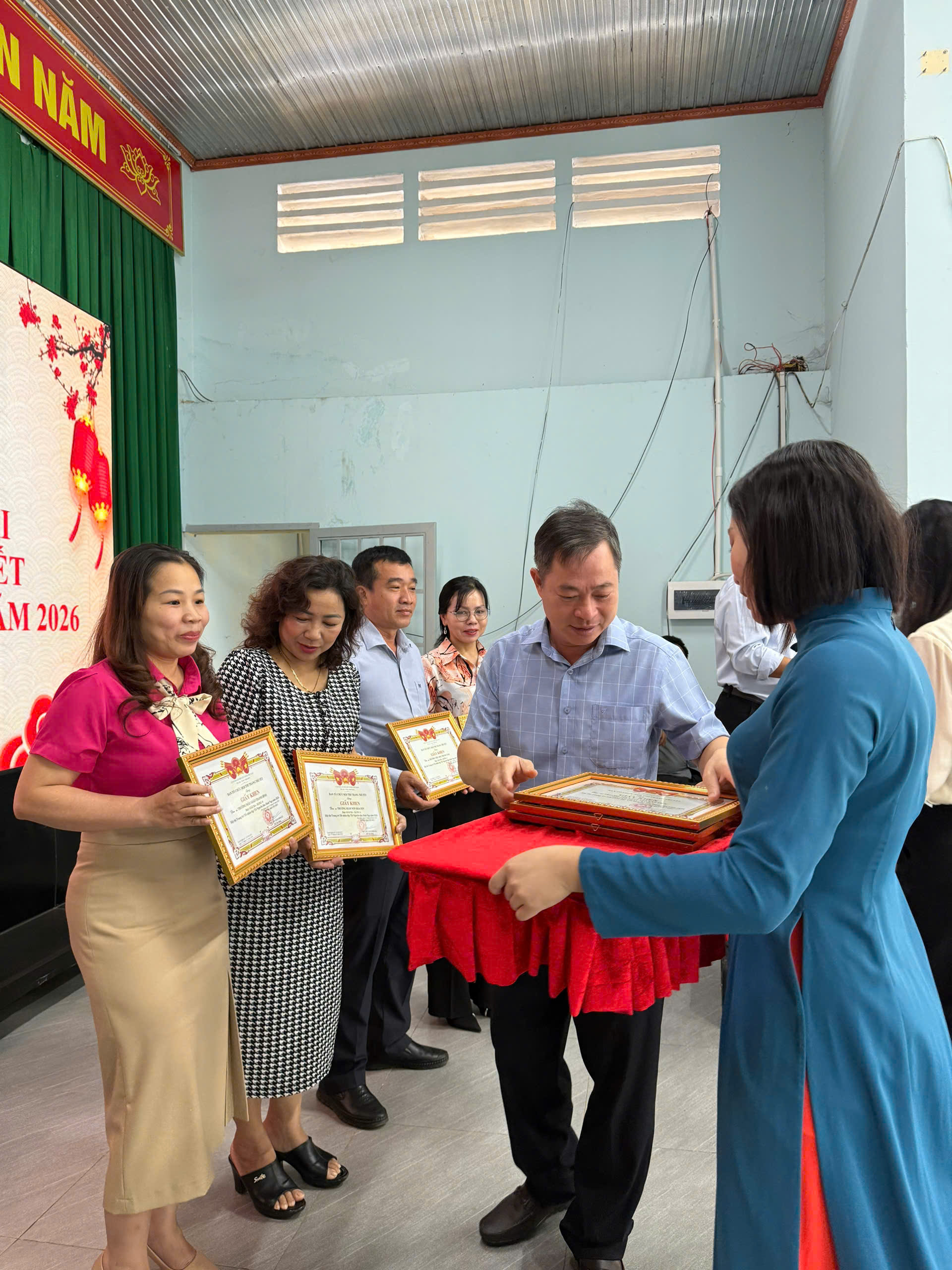 43946448dee850b609f95