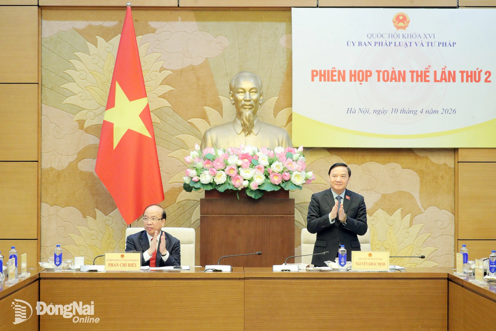 pho chu tich quoc hoi nguyen khac dinh 20260410203123